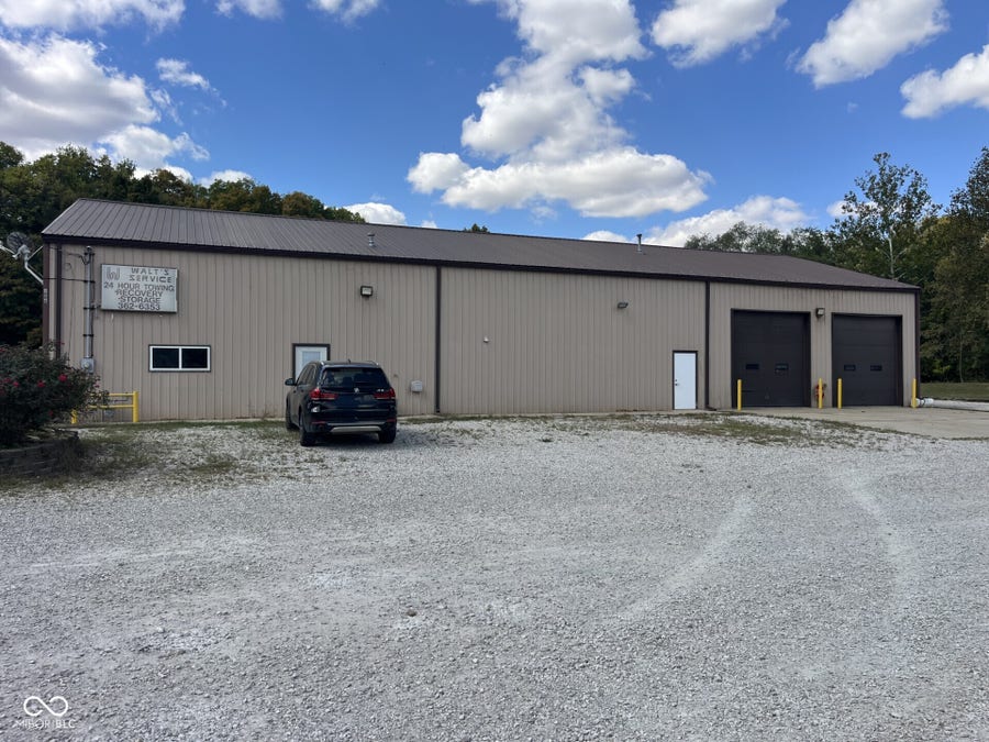 Property photo for 1006 Covington Street, Crawfordsville, IN