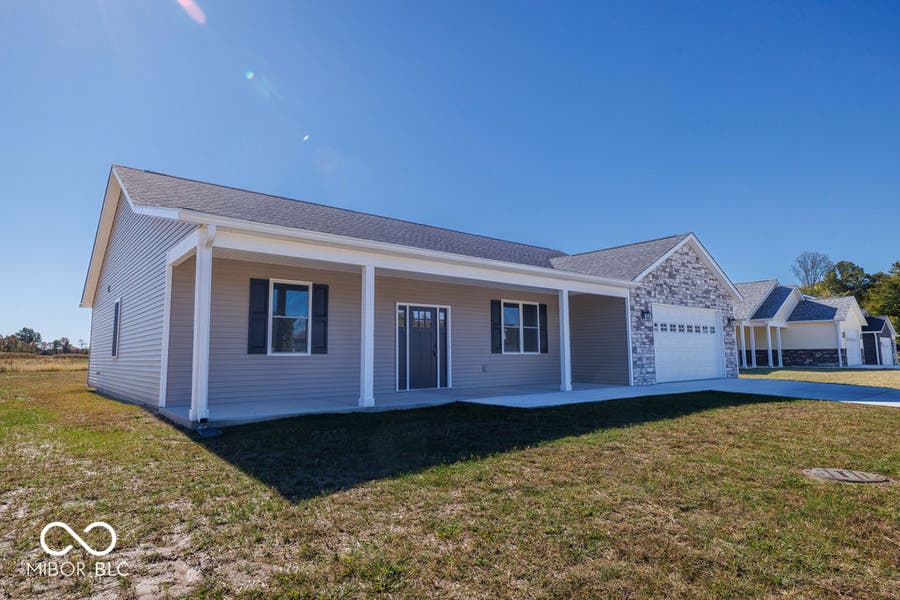Property photo for 106 Pin Oak Road, Spencer, IN