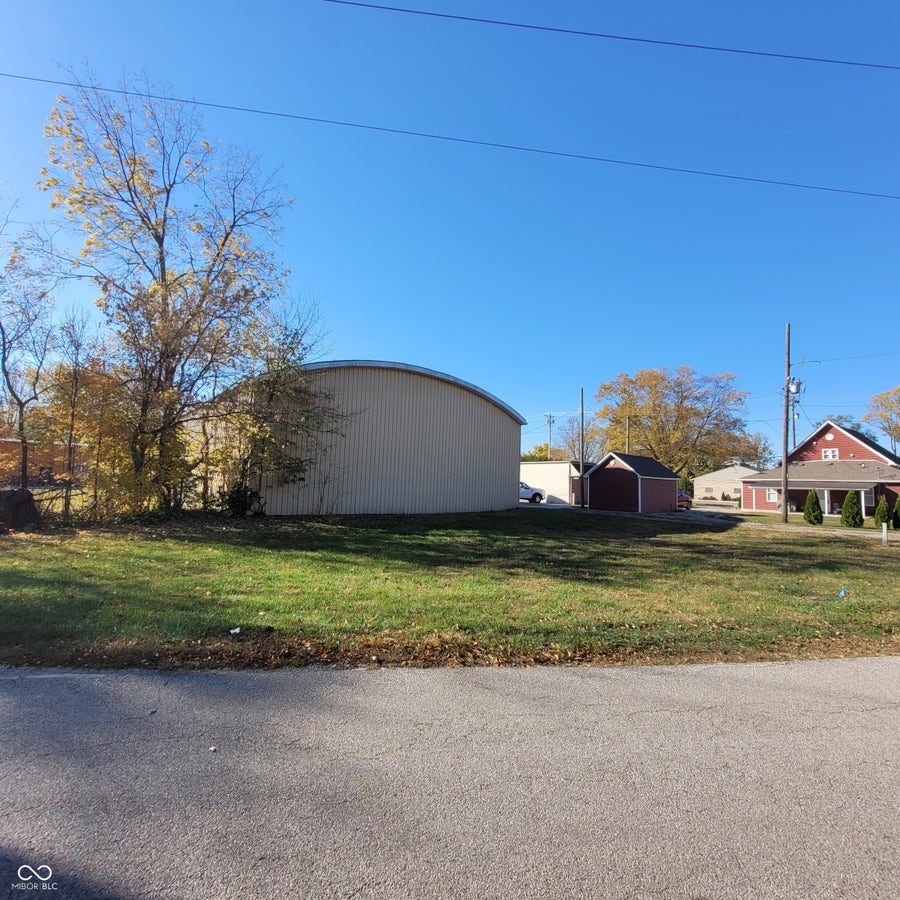 Property photo for 7 Harrison Avenue, Whitestown, IN