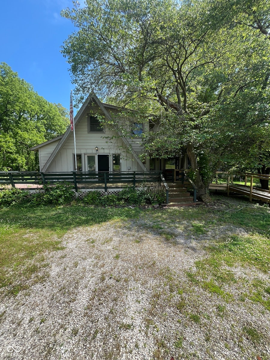 Property photo for 4007 E State Road 46, Nashville, IN