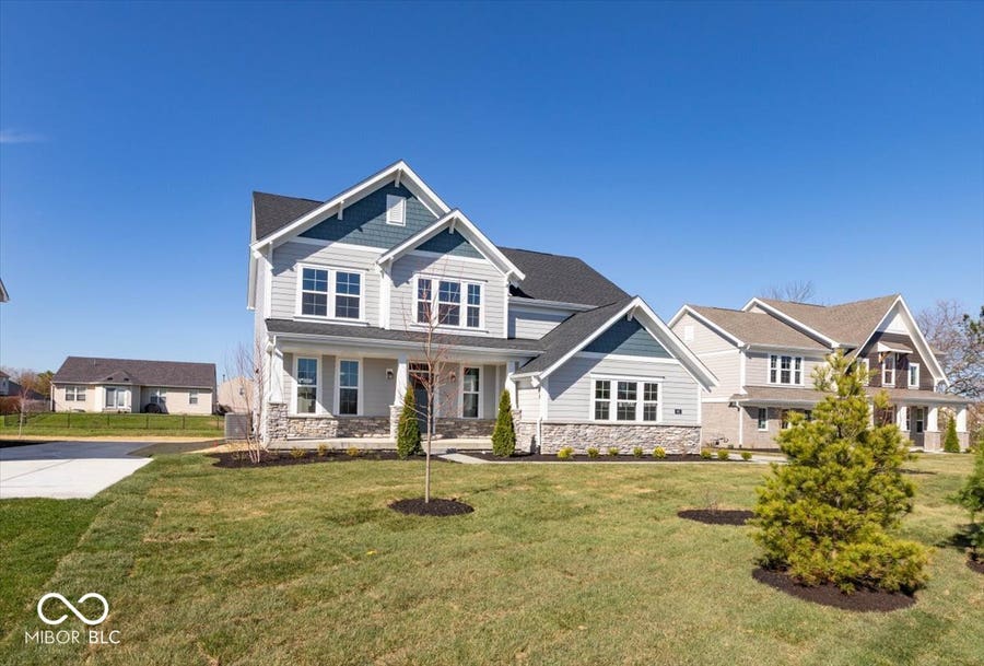 Property photo for 942 Apryl Drive, Greenwood, IN