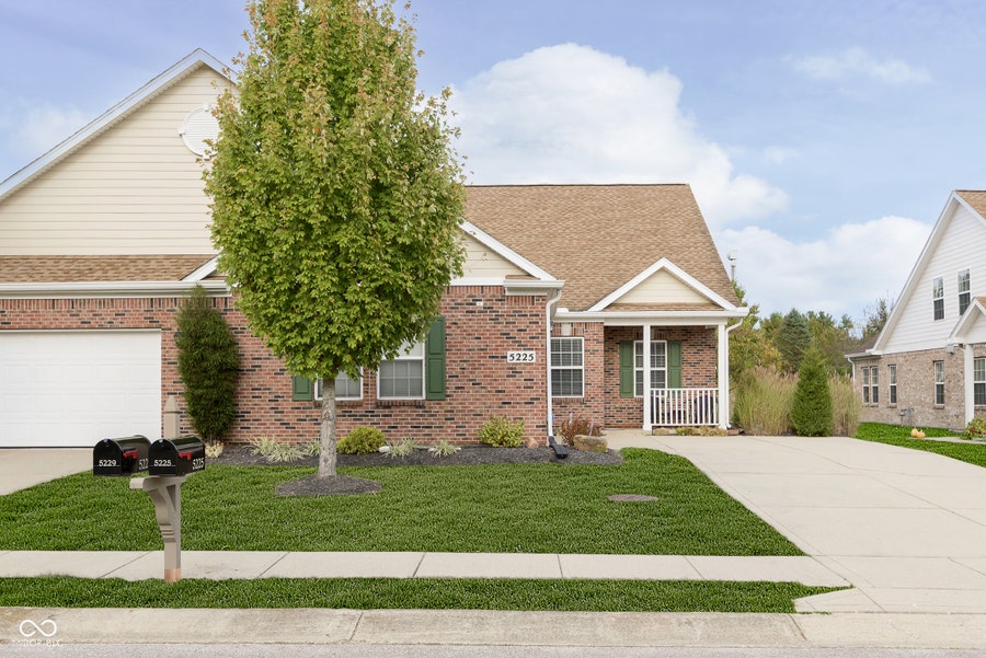 Property photo for 5225 Dunewood Way, Avon, IN