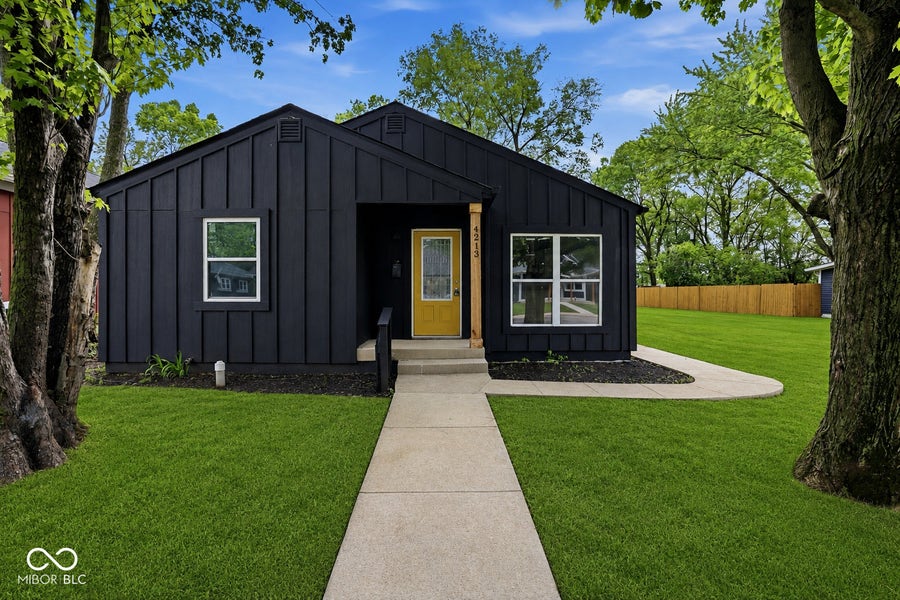 Property photo for 4213 Kingsley Drive, Indianapolis, IN