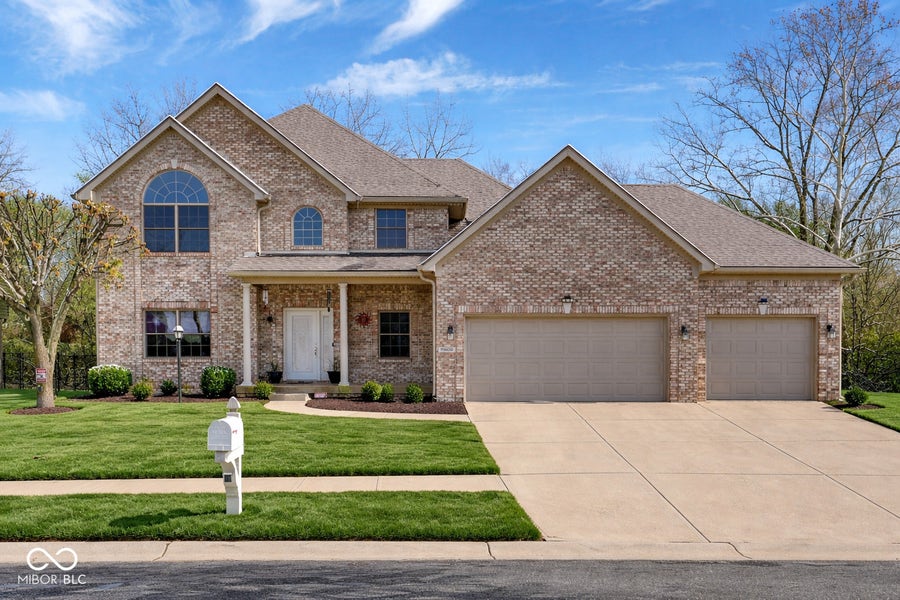 Property photo for 7603 Shannon Lakes Way, Indianapolis, IN