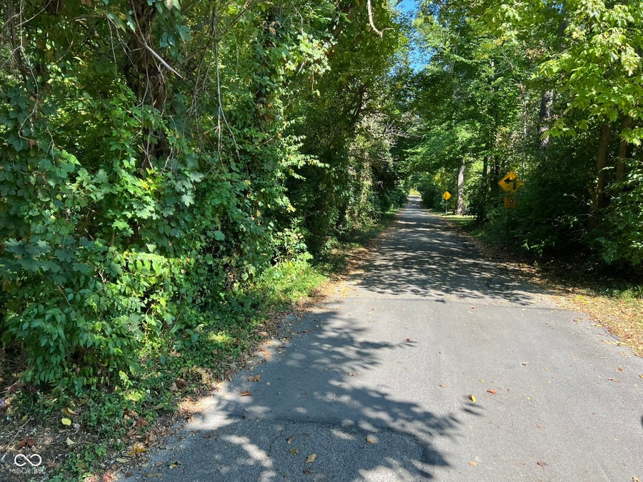 Property photo for 2913 Crooked Creek Parkway W, Indianapolis, IN