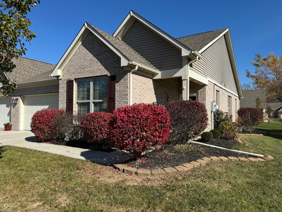 Property photo for 1341 Stoney Pointe Way, Avon, IN