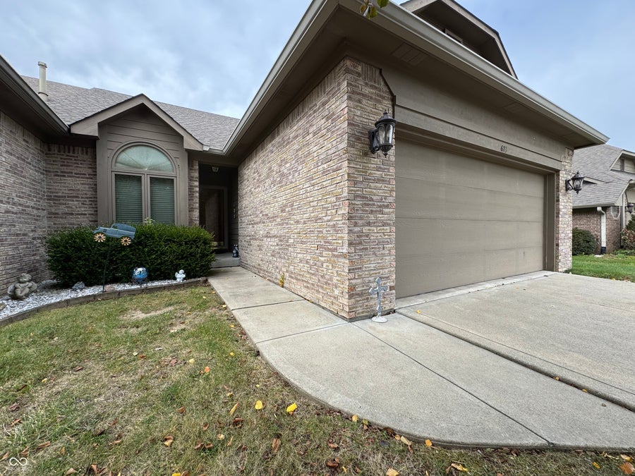 Property photo for 673 Brook Drive, Greenwood, IN