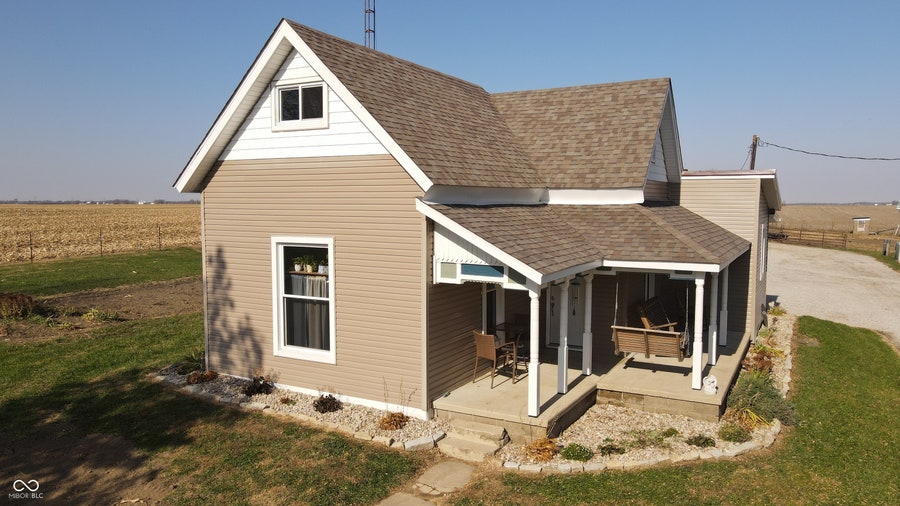 Property photo for 7746 W County Road 50 N, Connersville, IN