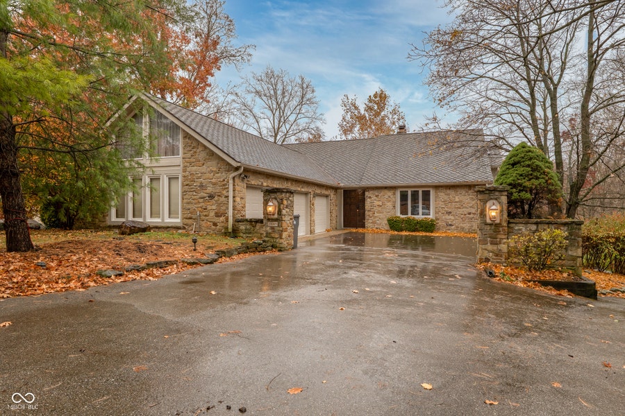 Property photo for 8649 Bay Colony Drive, Indianapolis, IN