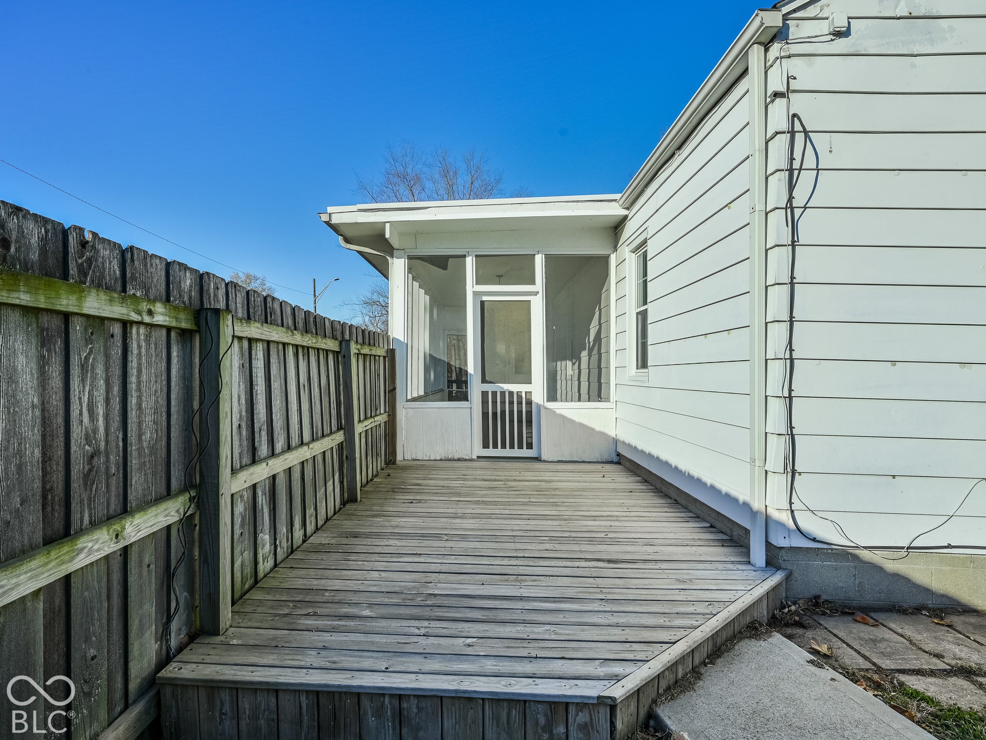 Deck off screened porch