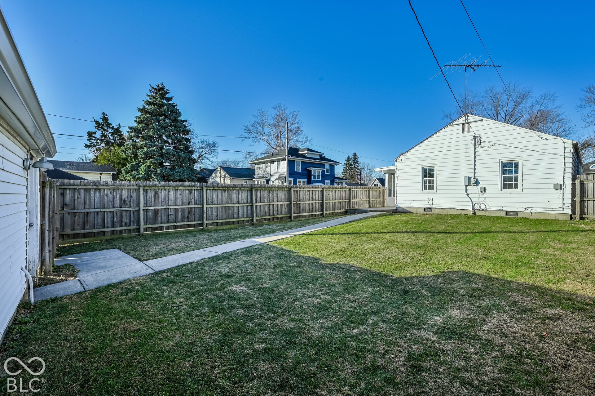 301 N Ridgeview Drive, Indianapolis, IN 46219