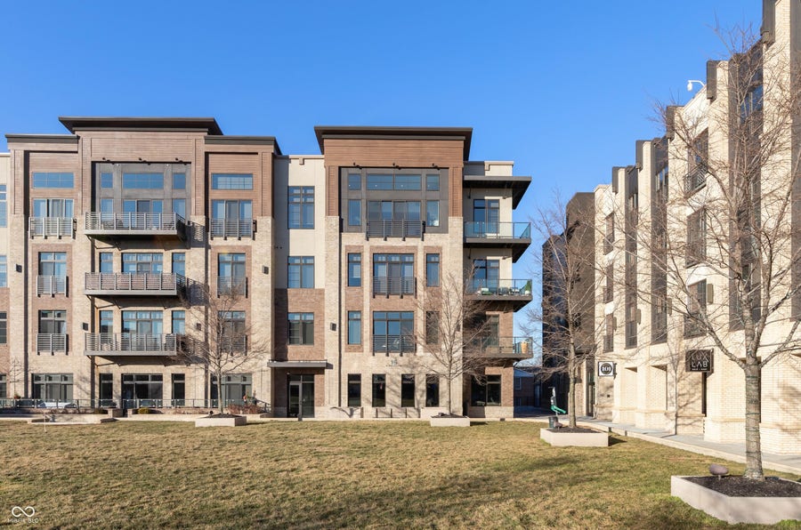 Property photo for 15 W Executive Drive, Carmel, IN