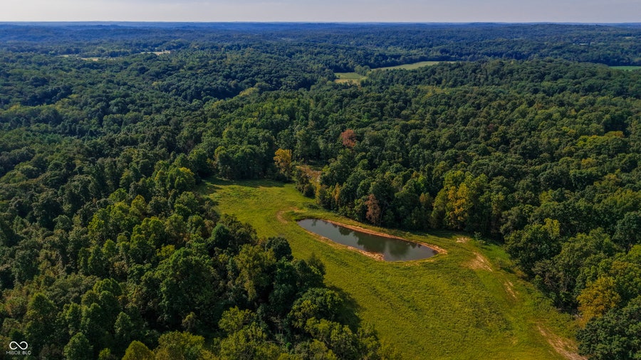 Property photo for 2 W Porter Ridge Road, Spencer, IN