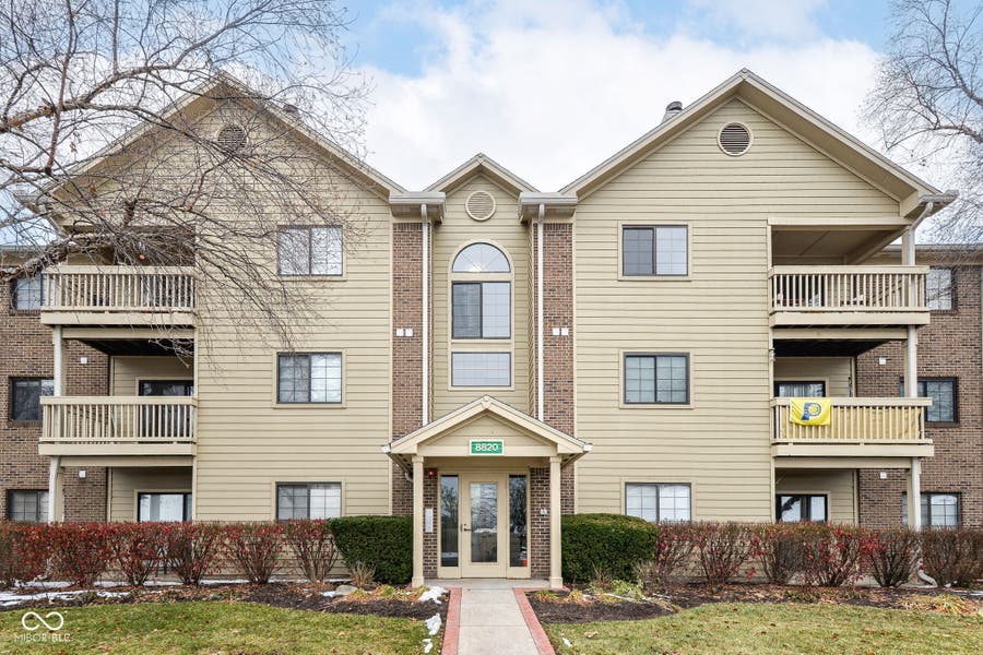 Property photo for 8820 Yardley Court, Indianapolis, IN