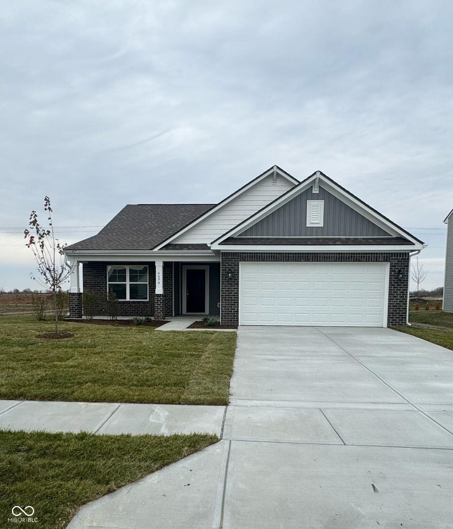 Property photo for 6696 Blackthorne Drive, Pendleton, IN