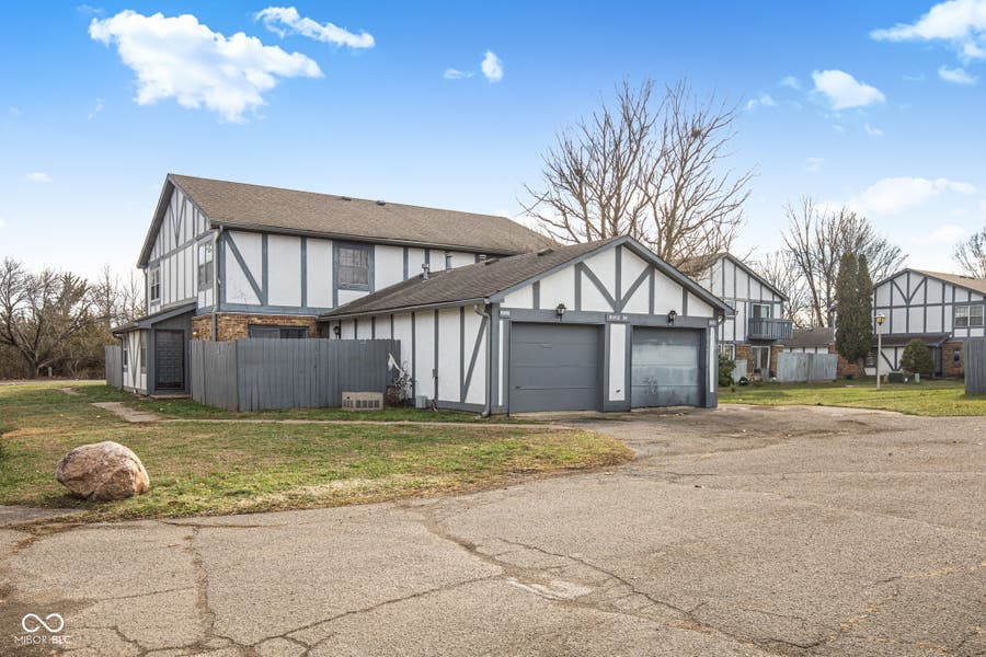Property photo for 9887 Royce Drive, Indianapolis, IN