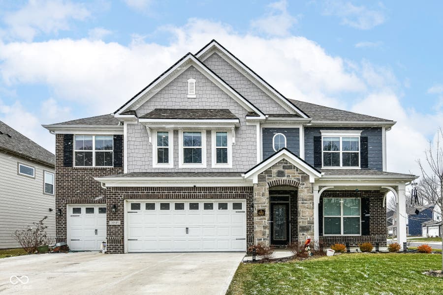 Property photo for 10545 Oak Bend Boulevard, Indianapolis, IN