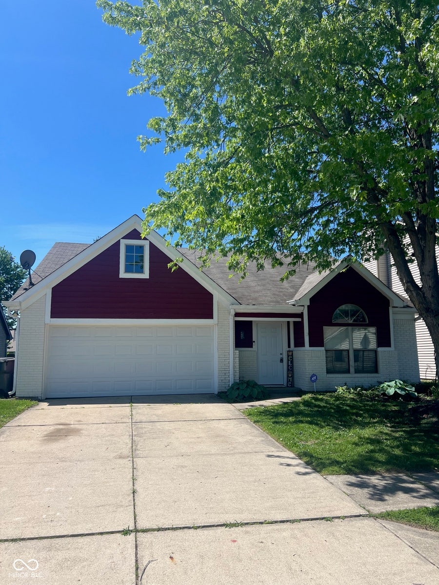 Property photo for 8868 Pine Tree Boulevard, Indianapolis, IN