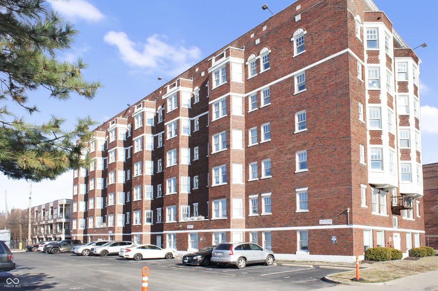 Property photo for 230 E 9th Street E, Indianapolis, IN