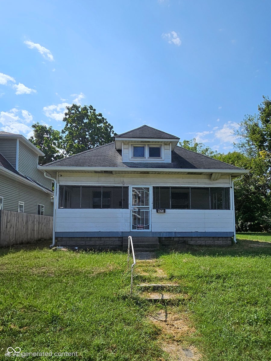 Property photo for 923 W 32nd Street, Indianapolis, IN