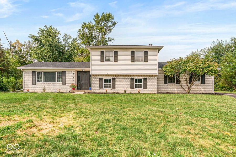 Property photo for 420 Lindsay Court, Indianapolis, IN