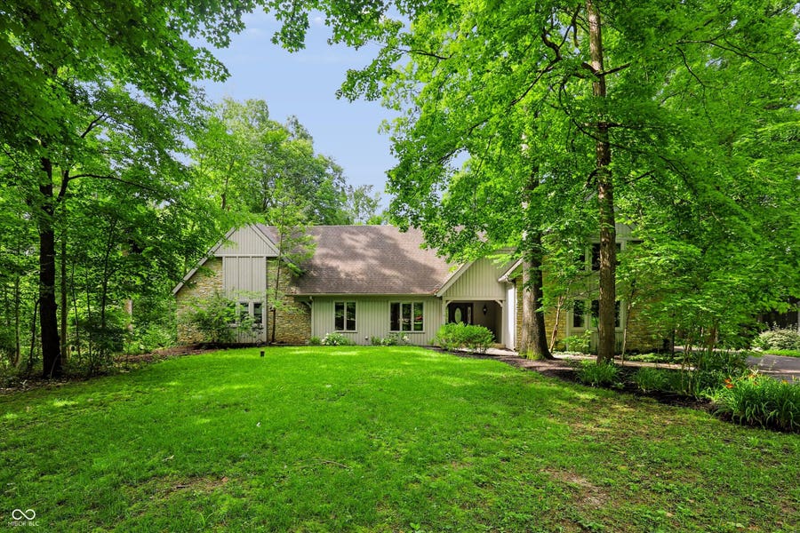 Property photo for 118 White Horse Lane, Fishers, IN