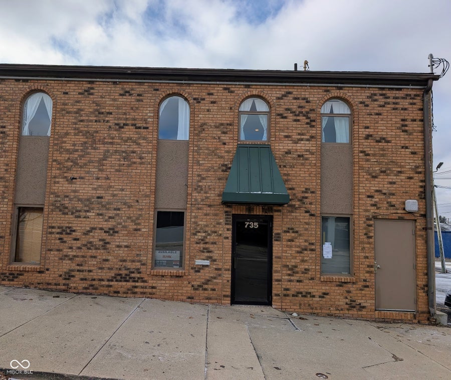 Property photo for 735 Meridian Street, Anderson, IN
