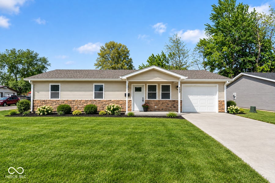 Property photo for 403 N Jackson Street, Crothersville, IN