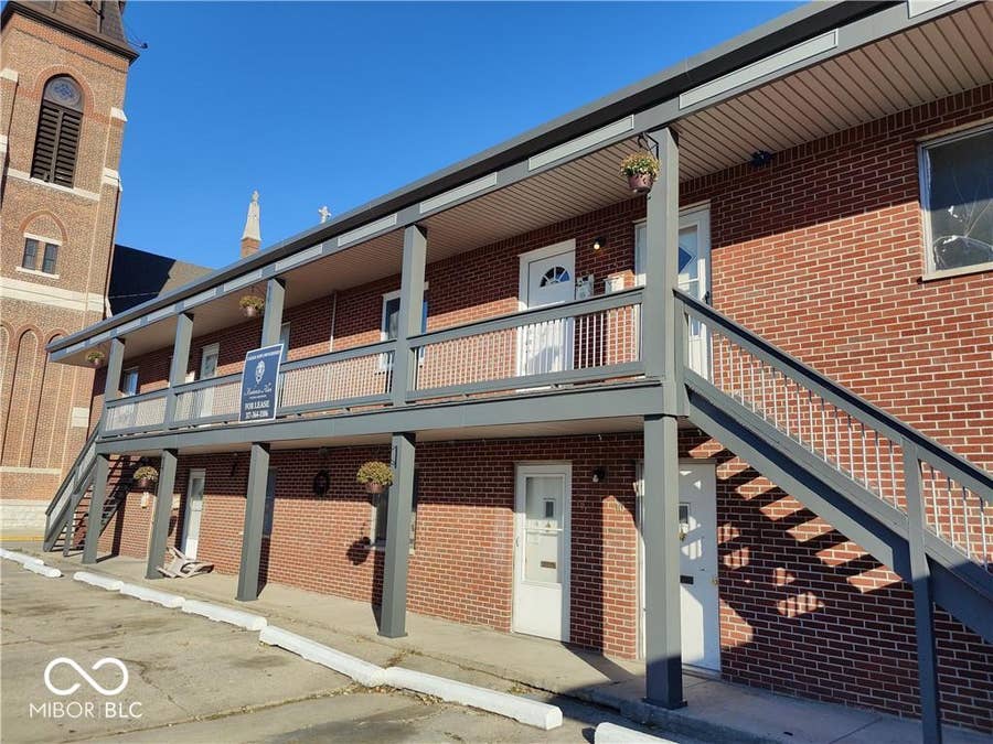 Property photo for 106 W Broadway Street, Shelbyville, IN