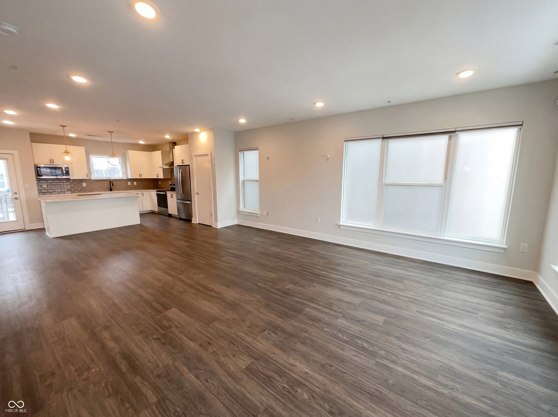 727 N Illinois Street, Indianapolis, IN 46204
