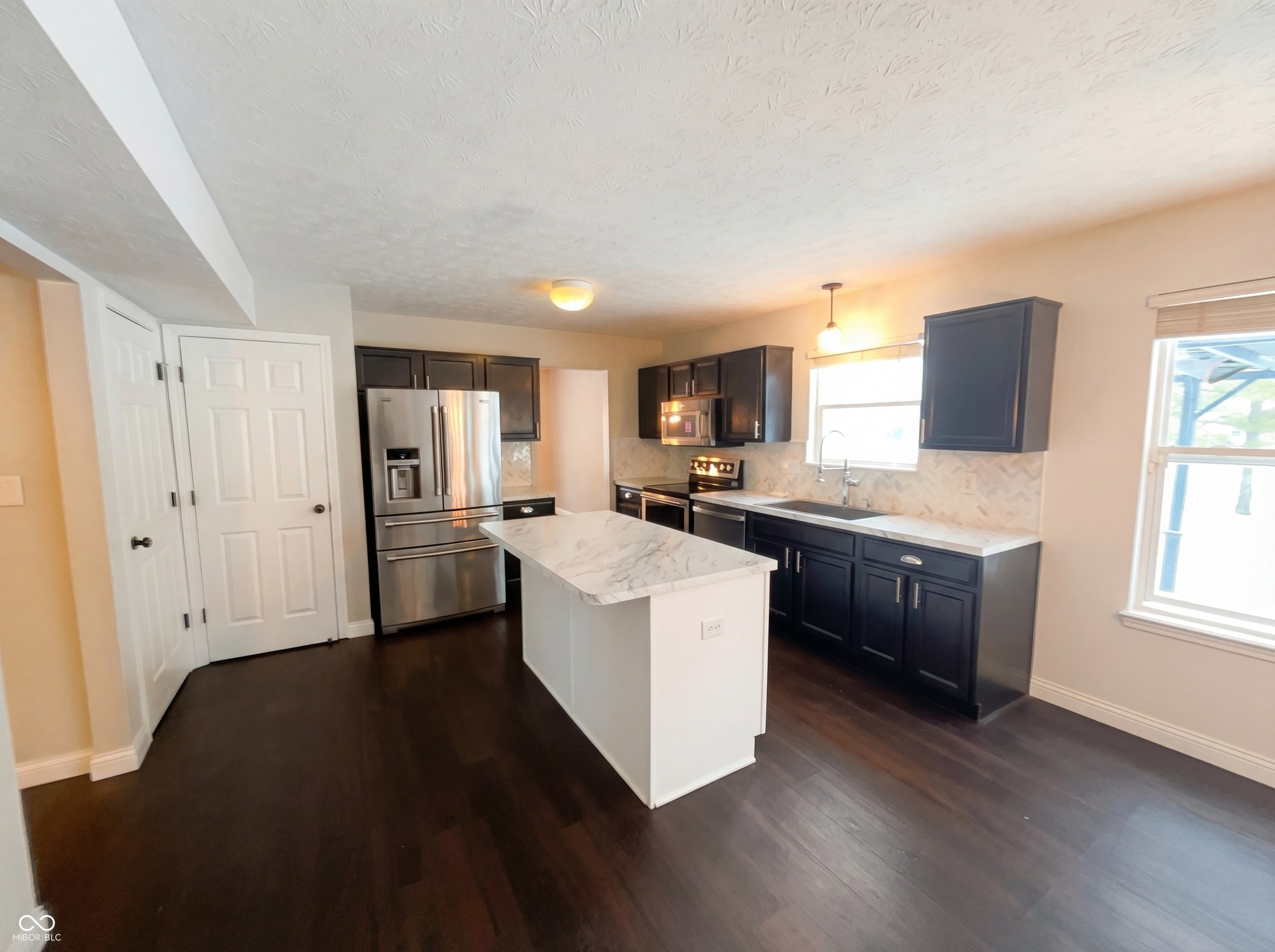 5259 Baysdon Circle, Indianapolis, IN 46235
