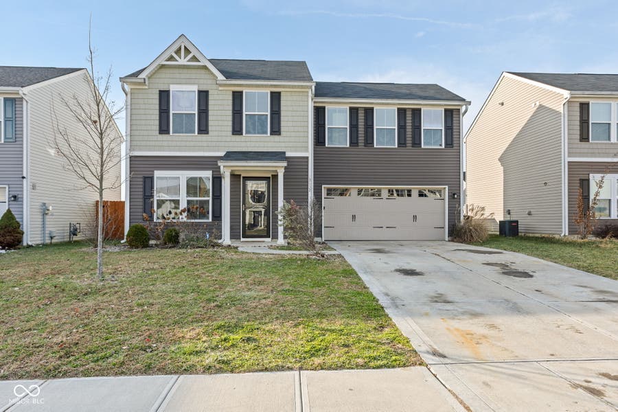 Property photo for 13832 N Cardonia Drive, Camby, IN