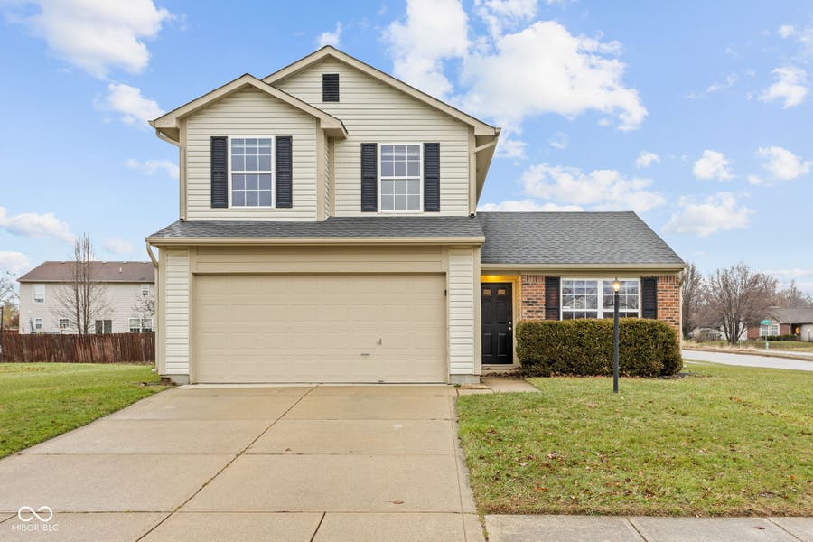Property photo for 7358 Glendale Drive, Avon, IN
