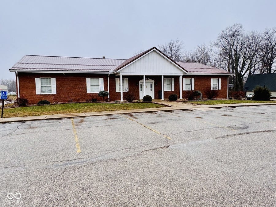 Property photo for 2125 E State Highway 54, Linton, IN