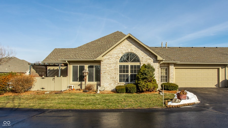 Property photo for 7729 Briarstone Drive, Indianapolis, IN