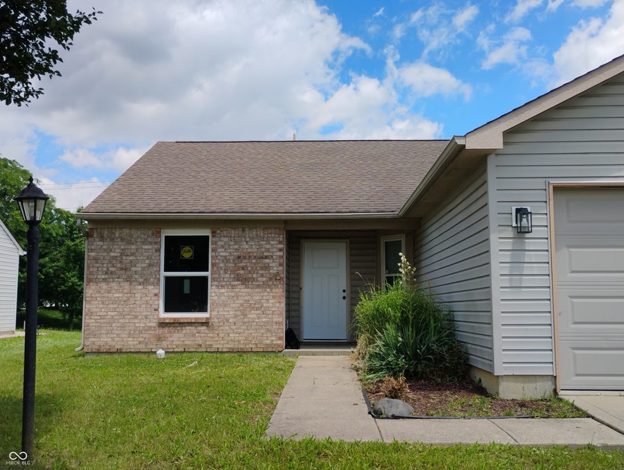 Property photo for 9714 Treyburn Lakes Drive, Indianapolis, IN
