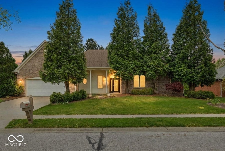 Property photo for 5127 Copperwood Drive, Greenwood, IN