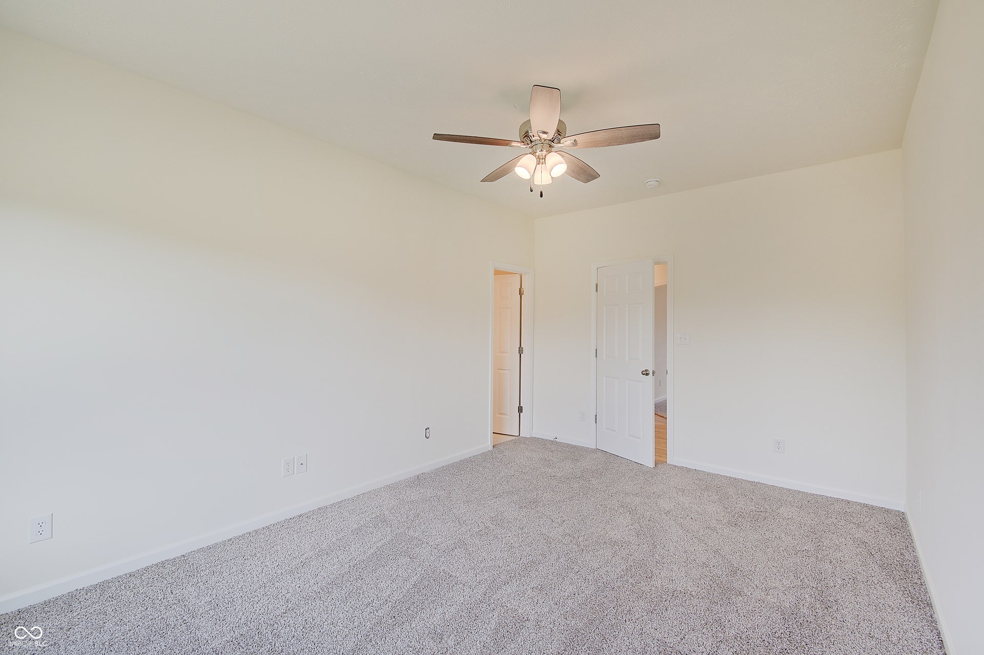 4970 E Daisy Lane, Mooresville, IN 46158 4970 E Daisy Lane, Mooresville, IN 46158