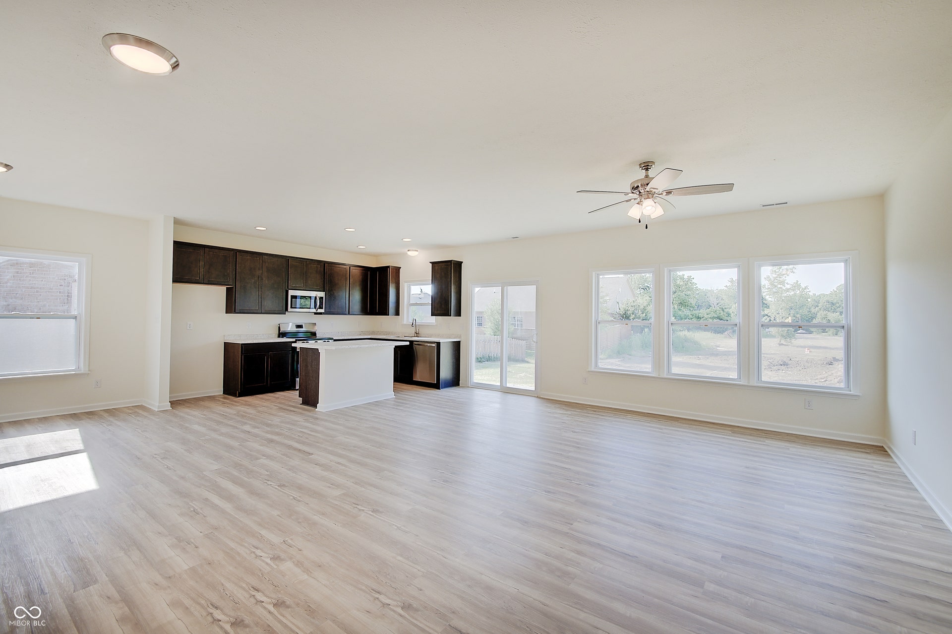 4970 E Daisy Lane, Mooresville, IN 46158 4970 E Daisy Lane, Mooresville, IN 46158