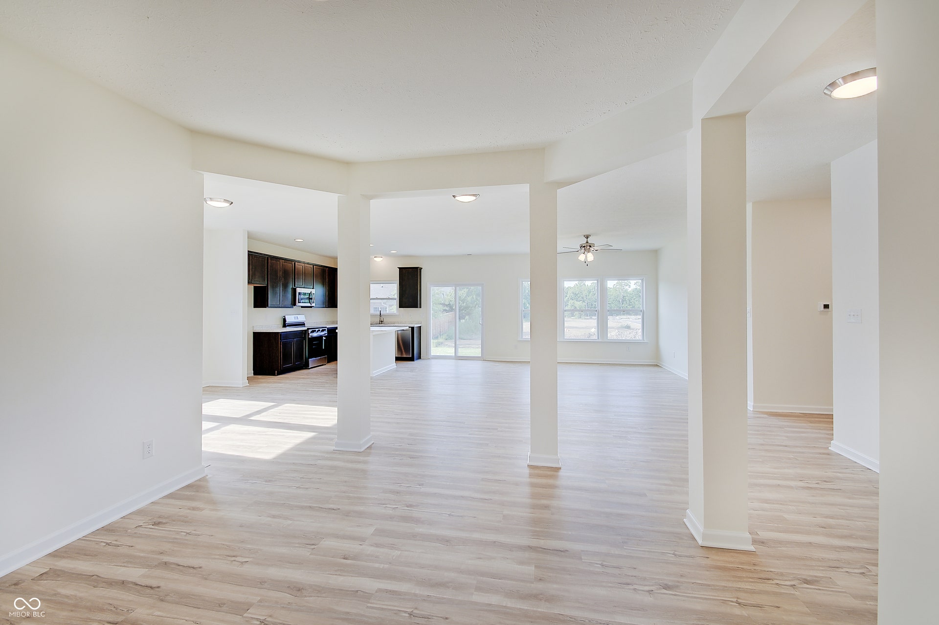4970 E Daisy Lane, Mooresville, IN 46158 4970 E Daisy Lane, Mooresville, IN 46158