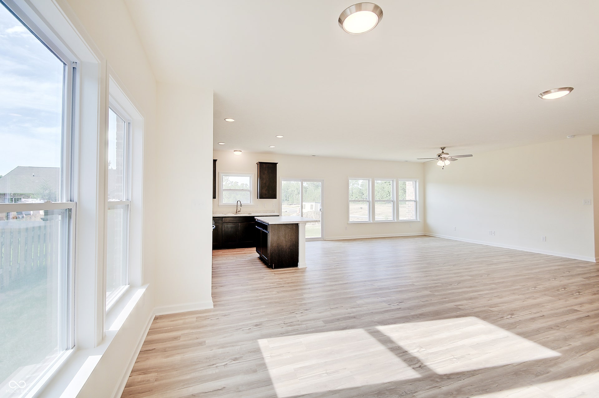 4970 E Daisy Lane, Mooresville, IN 46158 4970 E Daisy Lane, Mooresville, IN 46158
