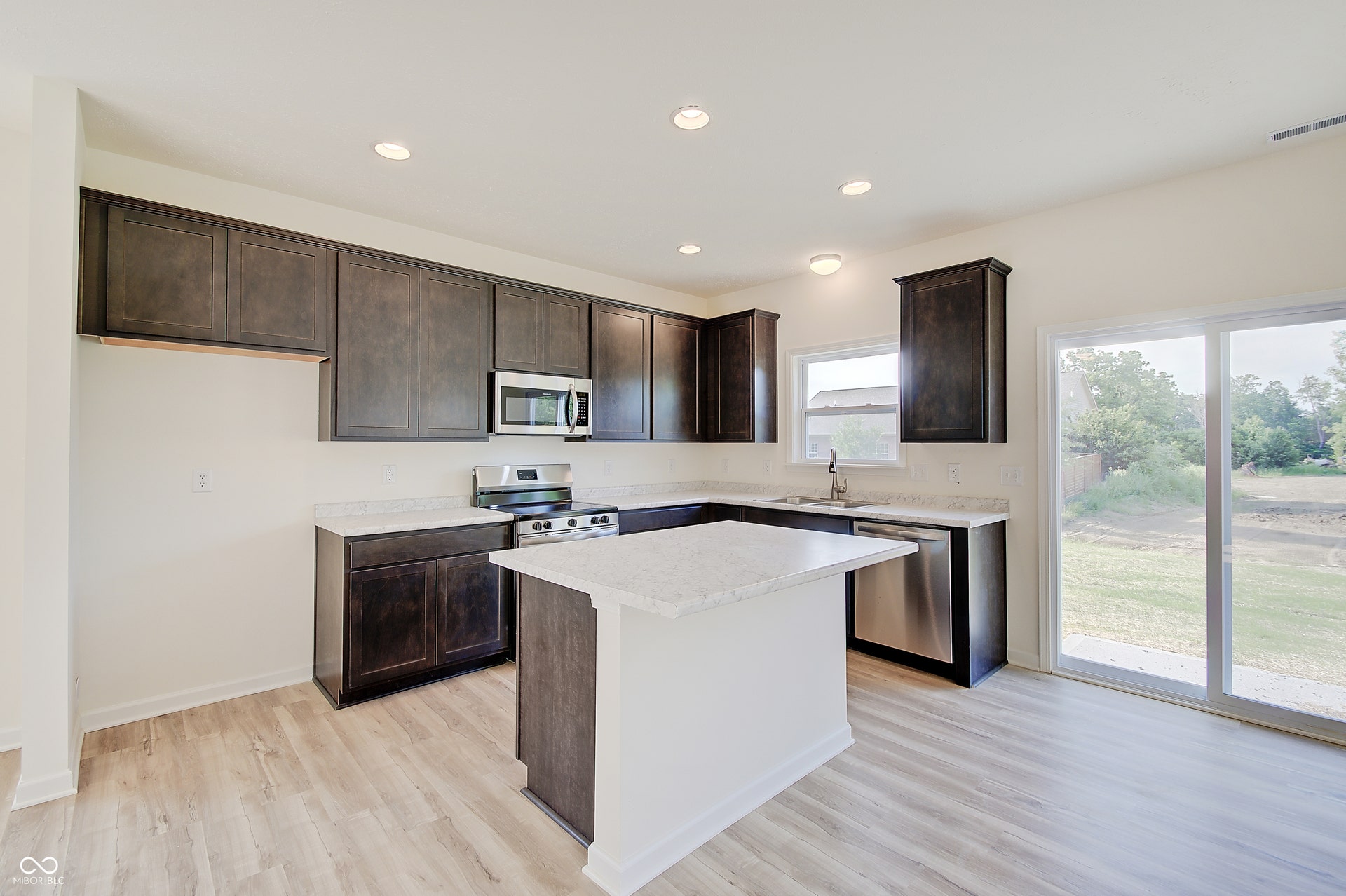 4970 E Daisy Lane, Mooresville, IN 46158 4970 E Daisy Lane, Mooresville, IN 46158
