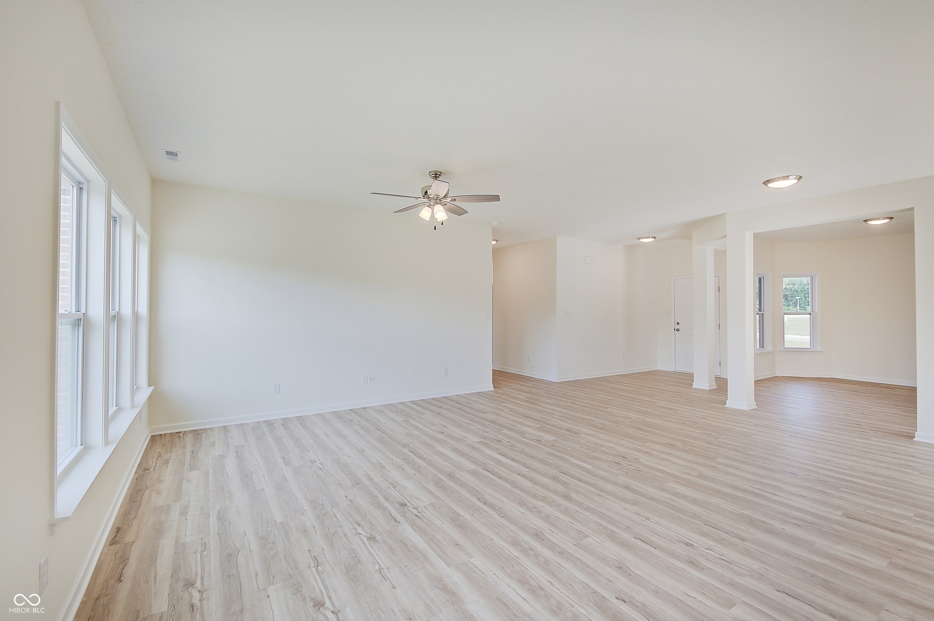 4970 E Daisy Lane, Mooresville, IN 46158 4970 E Daisy Lane, Mooresville, IN 46158