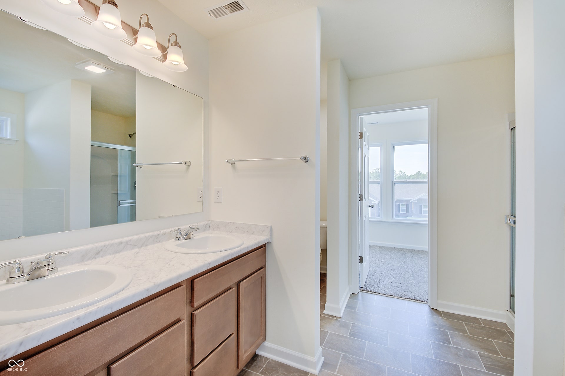 4975 E Daisy Lane, Mooresville, IN 46158