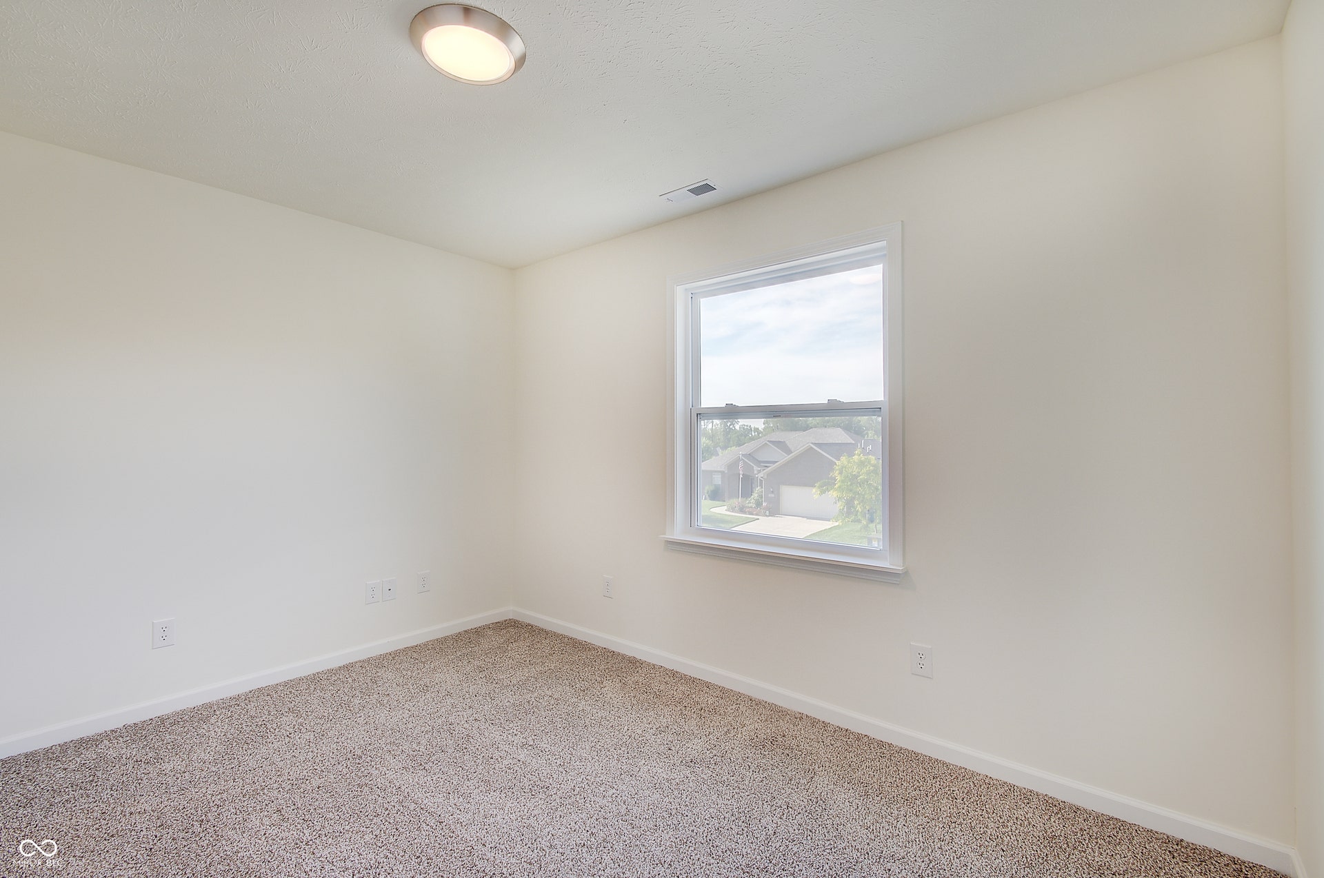 4975 E Daisy Lane, Mooresville, IN 46158