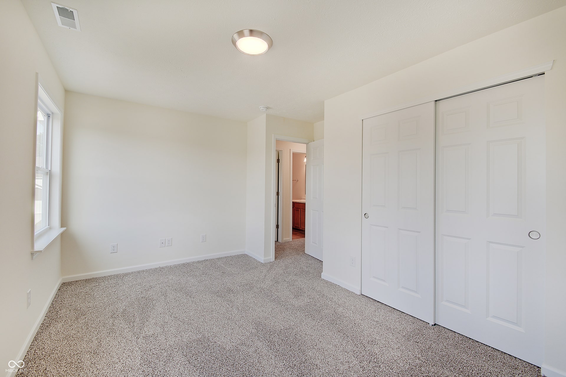 4975 E Daisy Lane, Mooresville, IN 46158
