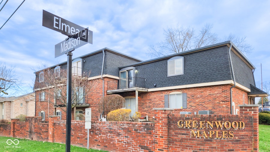 Property photo for 320 Elmead Court, Greenwood, IN