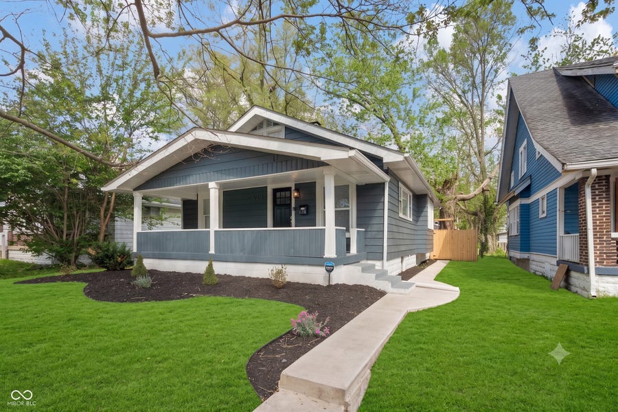 Property photo for 621 N Grant Avenue, Indianapolis, IN