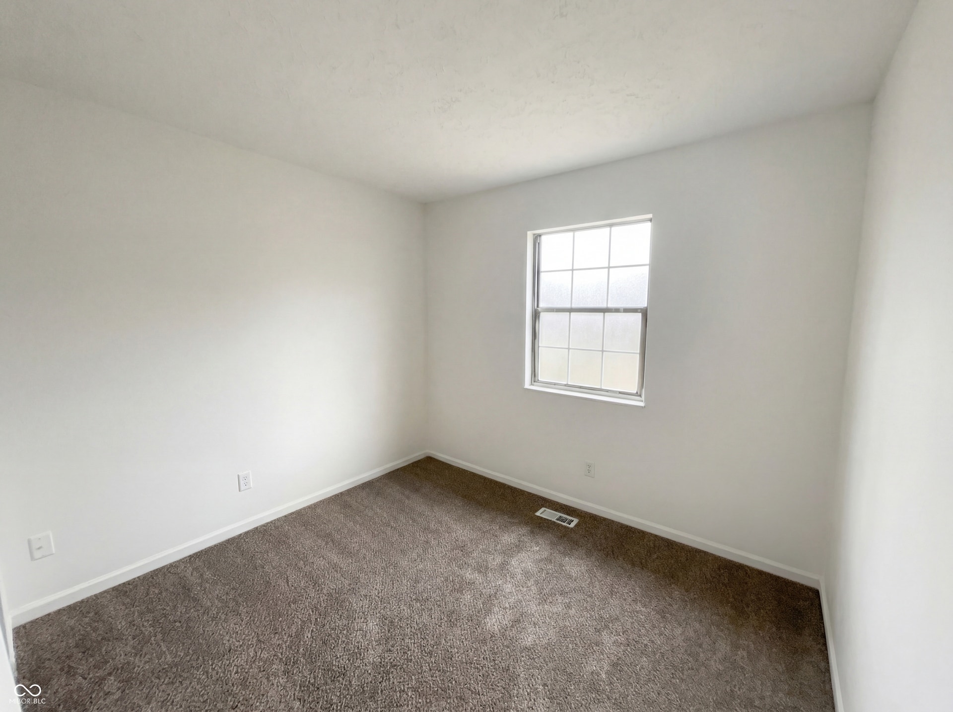7739 Inverness Drive, Indianapolis, IN 46237