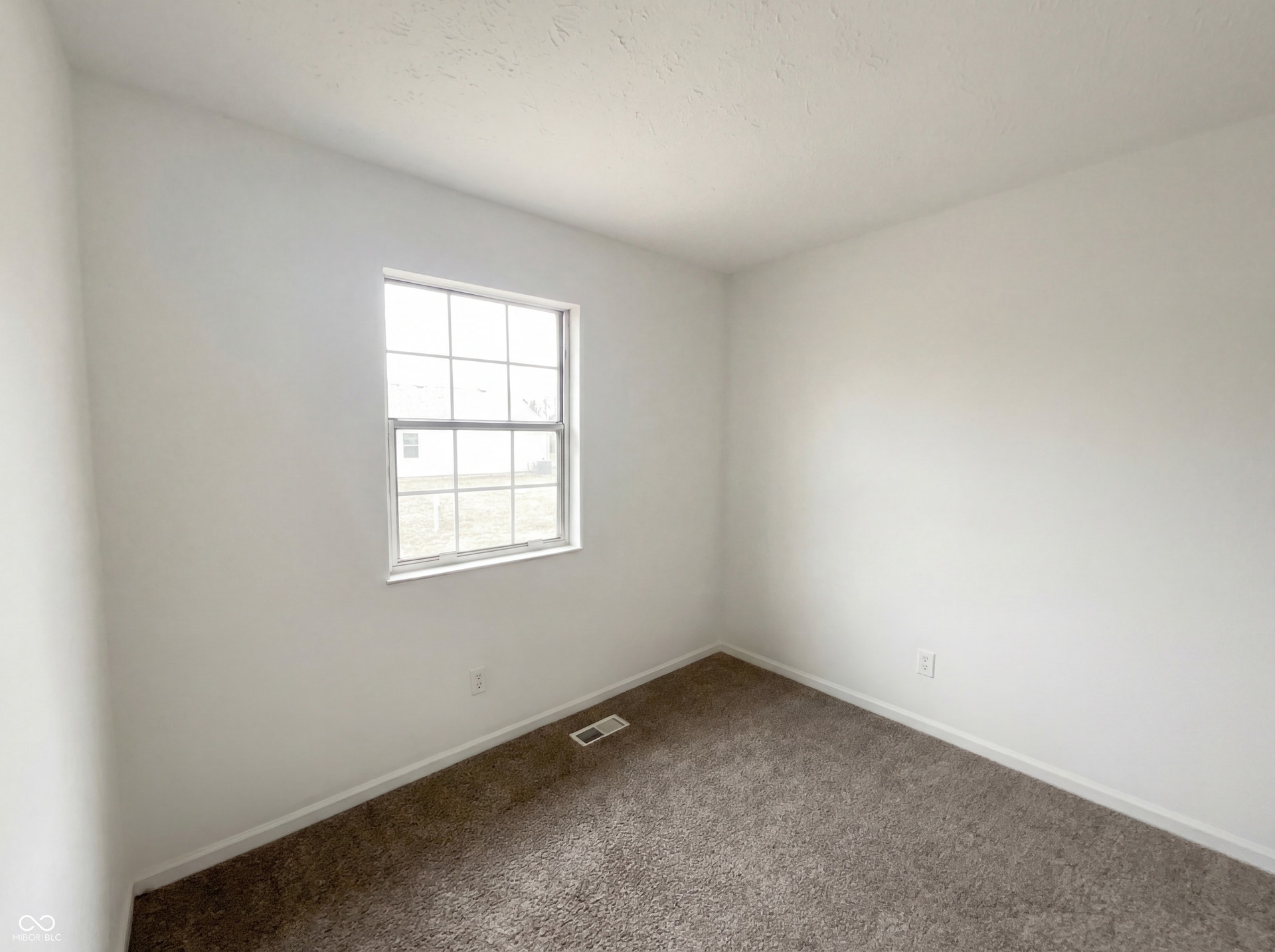 7739 Inverness Drive, Indianapolis, IN 46237